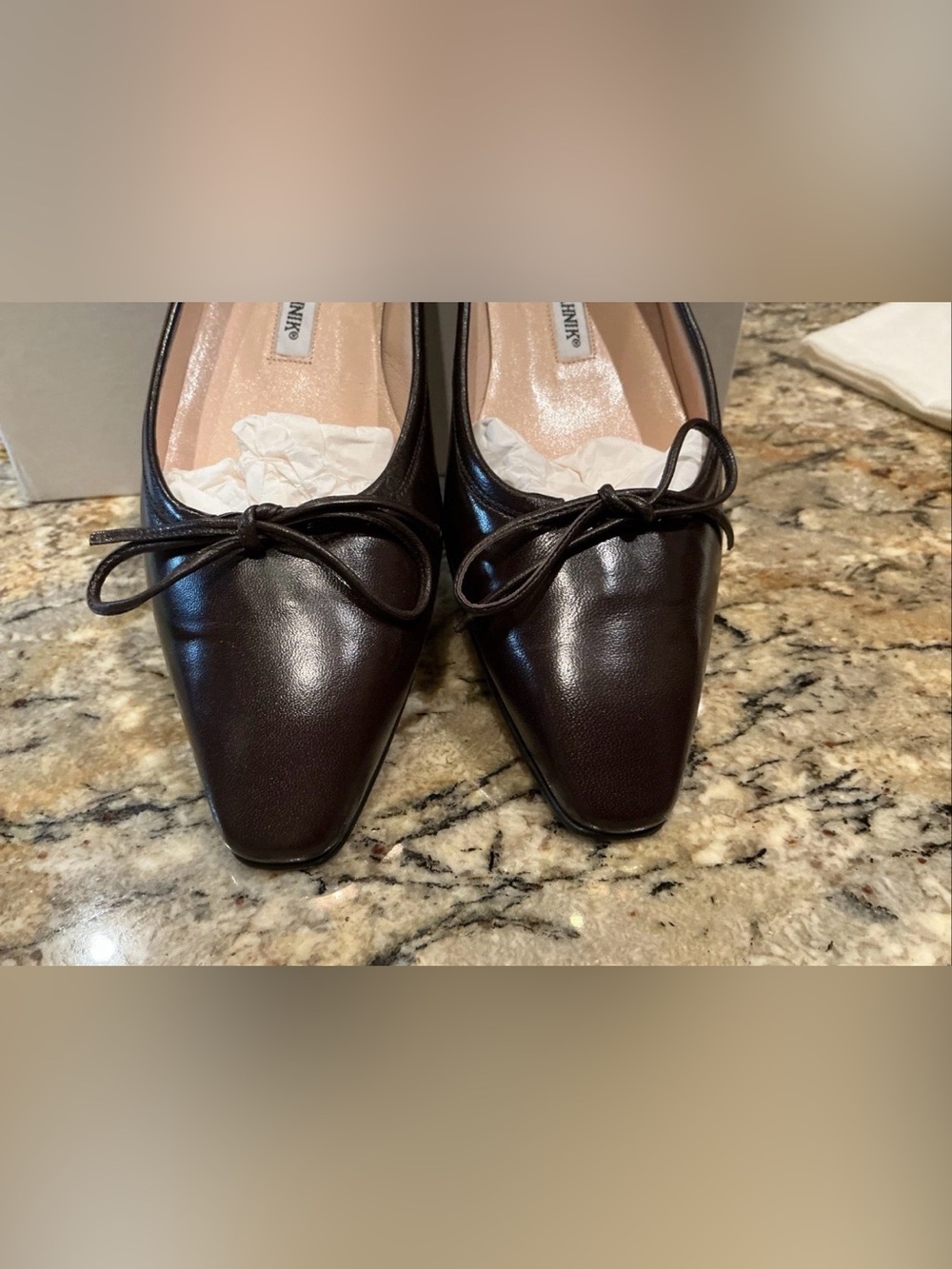 Manolo Blahnik Chocolate Brown Leather Bow Flats 39.5 - Picture 2 of 8